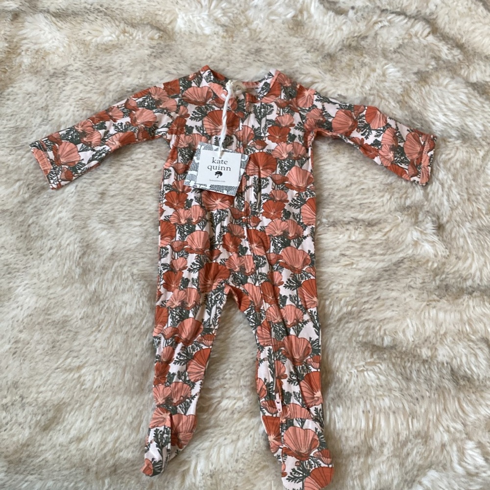 Kate Quinn Newborn Long Sleeve Zipper Onesie